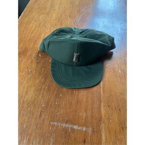 Dark green and gold men's baseball hat